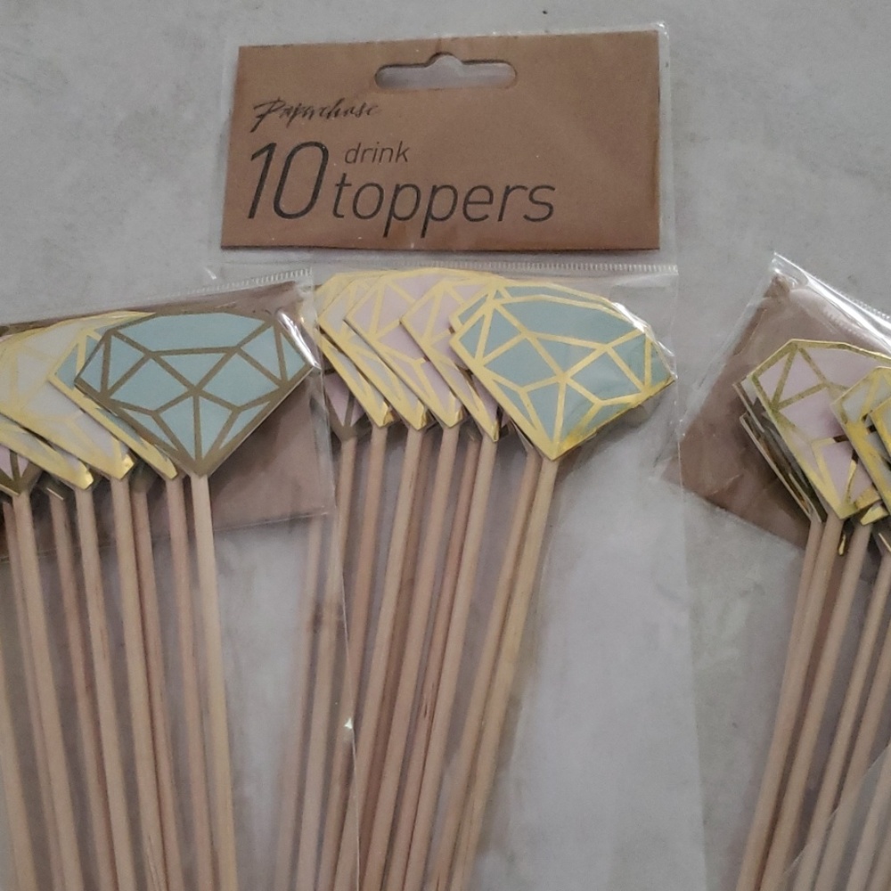 White,Pink Blue Diamond 5 -10 packs Drink toppers.